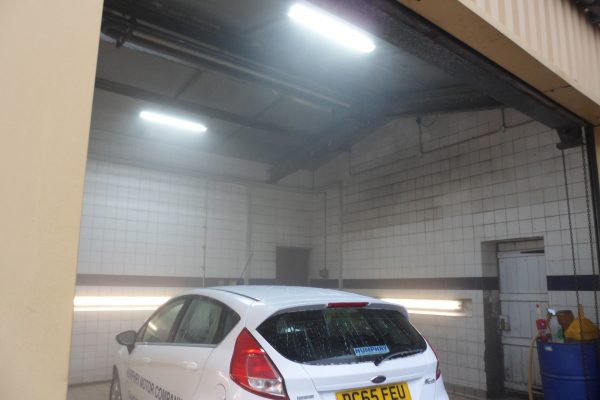 150W LED High Bay Tube 22,500 Lumen 5Year Warranty - Image 2