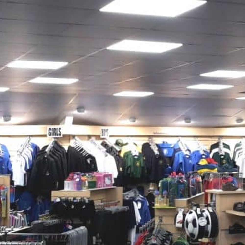 clothing-stor-e1614202143452
